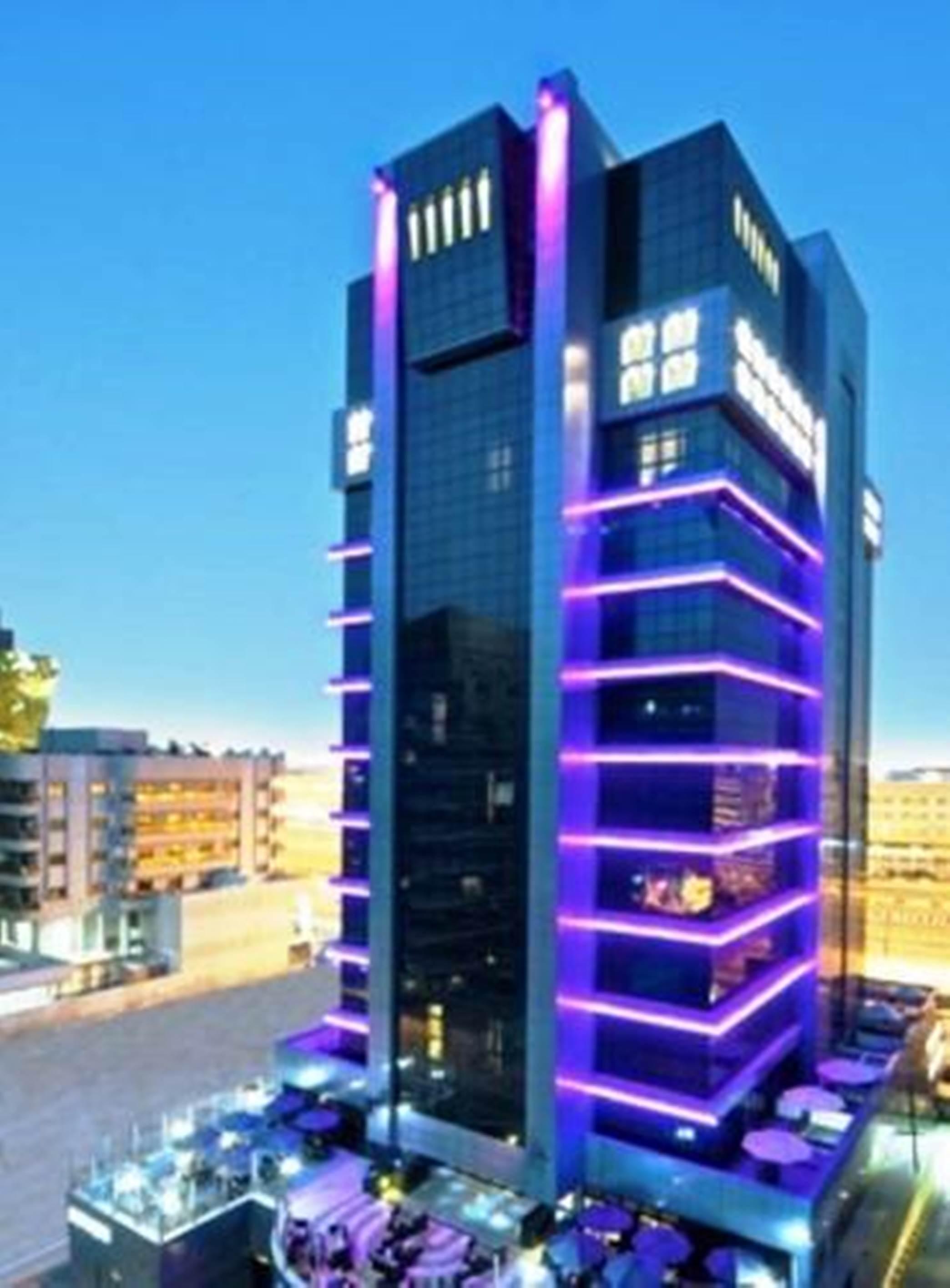 Halo Hotel Dubai Bagian luar foto