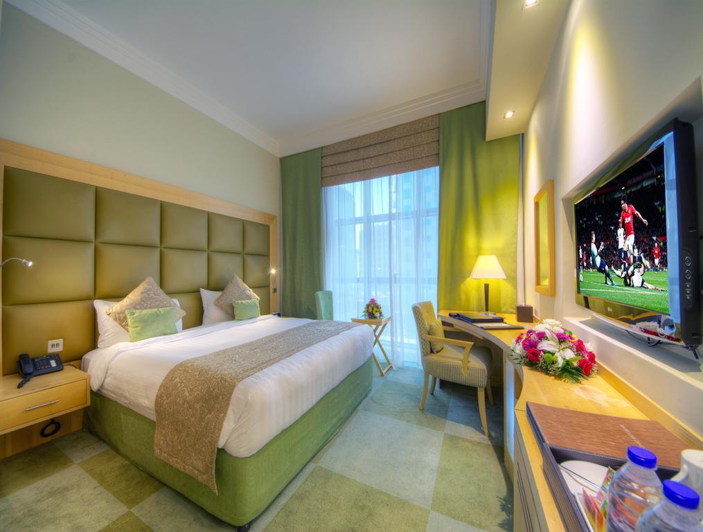 Halo Hotel Dubai Bagian luar foto