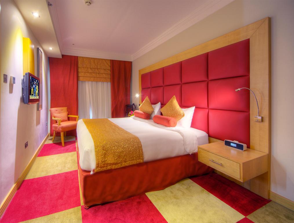 Halo Hotel Dubai Bagian luar foto