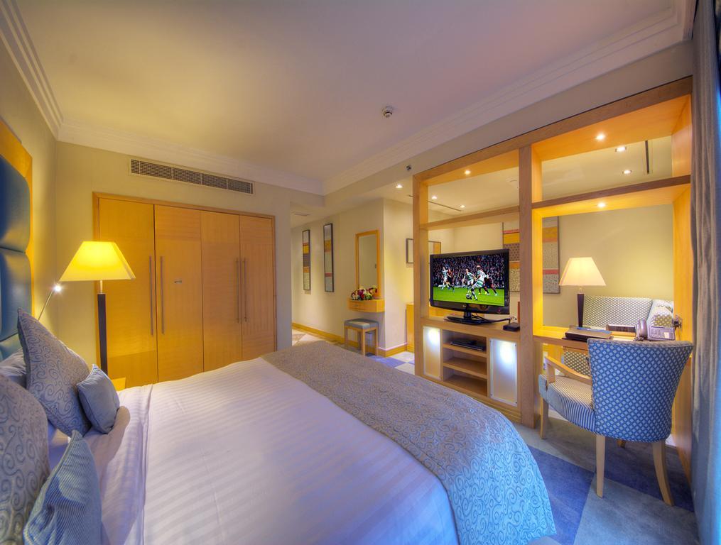Halo Hotel Dubai Bagian luar foto