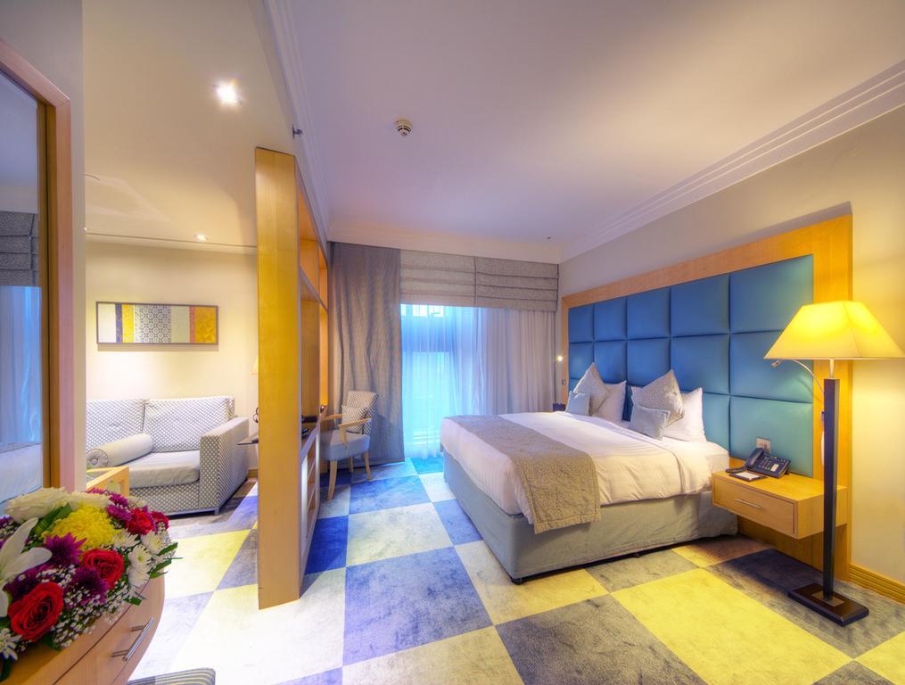 Halo Hotel Dubai Bagian luar foto