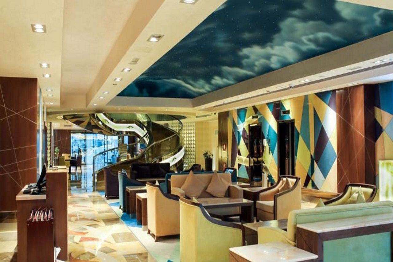 Halo Hotel Dubai Bagian luar foto