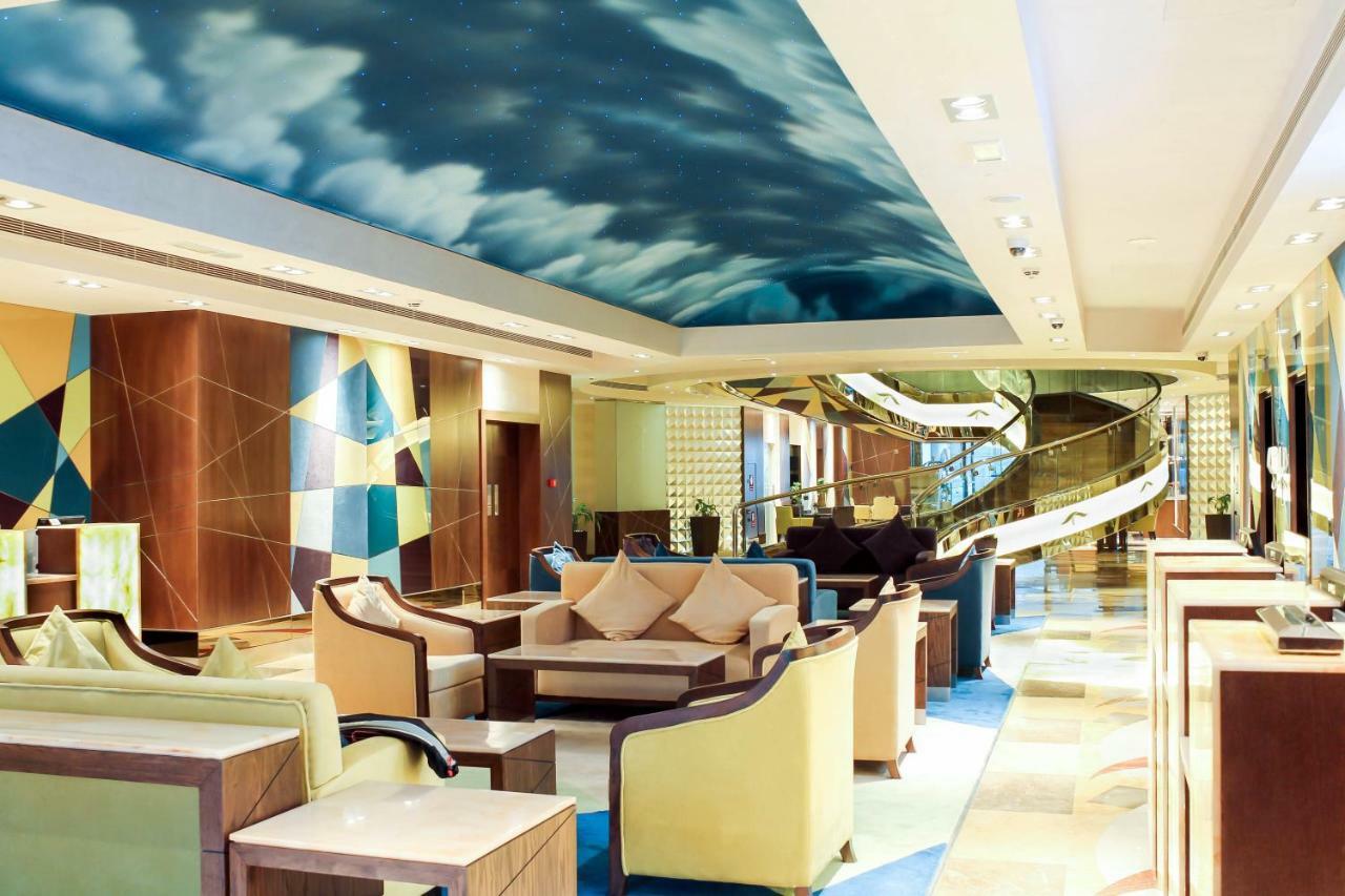 Halo Hotel Dubai Bagian luar foto