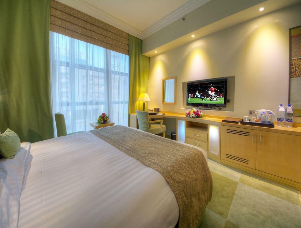 Halo Hotel Dubai Bagian luar foto